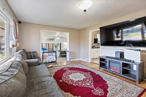 2293 Jericho Rd, Aurora, IL 60506 photo 4