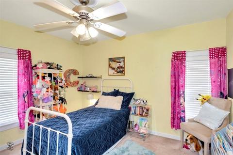228 E 4th Ave, Naperville, IL 60540 photo 16