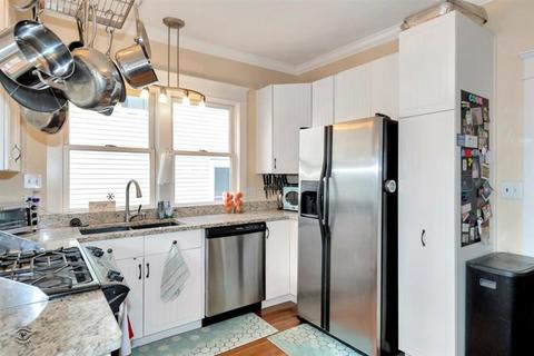 228 E 4th Ave, Naperville, IL 60540 photo 6