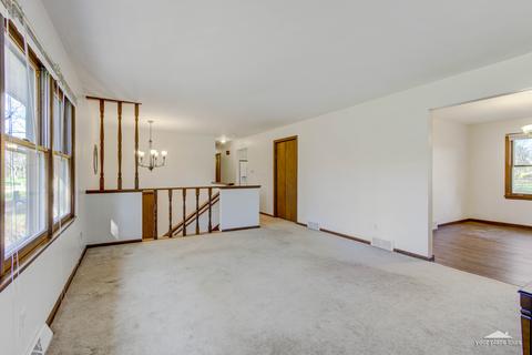 54 Meyer Rd, Plano, IL 60545 photo 6