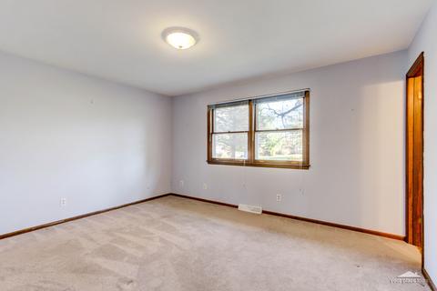 54 Meyer Rd, Plano, IL 60545 photo 18