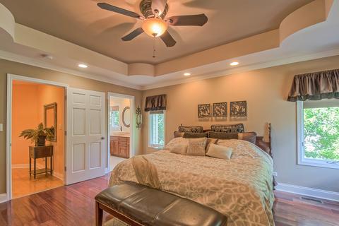 738 E Prairie Ave, Des Plaines, IL 60016 photo 20