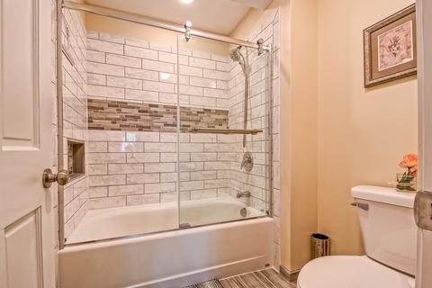 738 E Prairie Ave, Des Plaines, IL 60016 photo 29