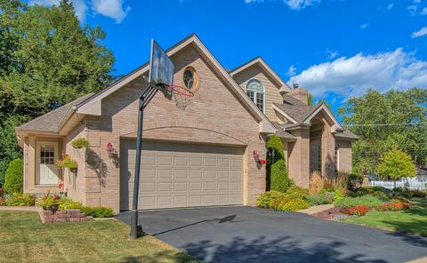 738 E Prairie Ave, Des Plaines, IL 60016 photo 2