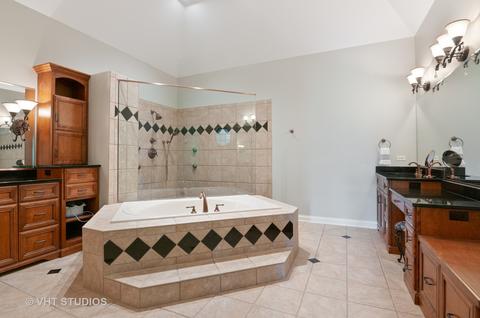 3650 Old Bridge Ln, Elgin, IL 60124 photo 18