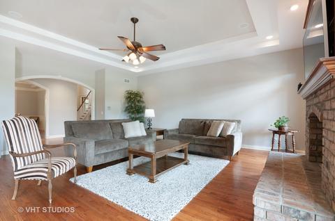 3650 Old Bridge Ln, Elgin, IL 60124 photo 9