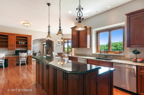 3650 Old Bridge Ln, Elgin, IL 60124 photo 13