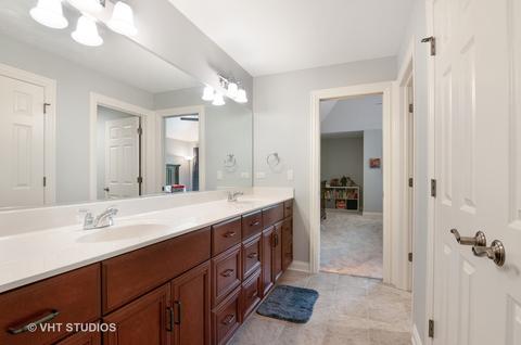 3650 Old Bridge Ln, Elgin, IL 60124 photo 21