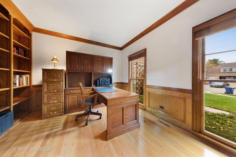 1460 Spero Ct, Wheaton, IL 60187 photo 5