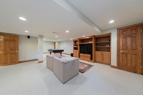 1460 Spero Ct, Wheaton, IL 60187 photo 24