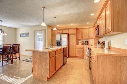 106 N Jackson St, Philo, IL 61864 photo 14