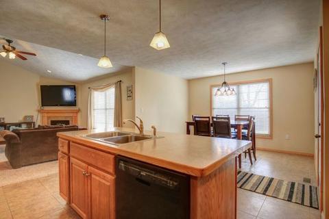 106 N Jackson St, Philo, IL 61864 photo 17