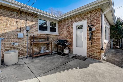 500 Spring St, Roselle, IL 60172 photo 21
