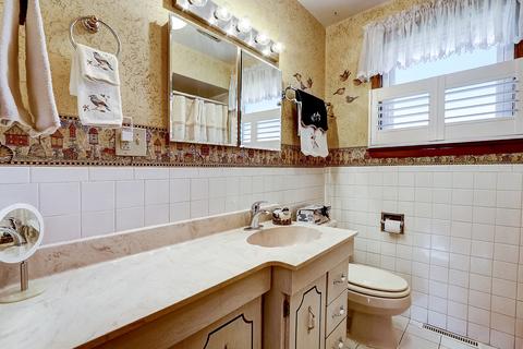 500 Spring St, Roselle, IL 60172 photo 18
