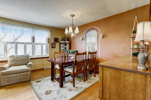 500 Spring St, Roselle, IL 60172 photo 6
