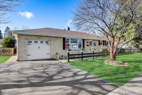 500 Spring St, Roselle, IL 60172 photo 27