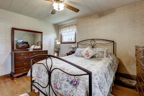 500 Spring St, Roselle, IL 60172 photo 16