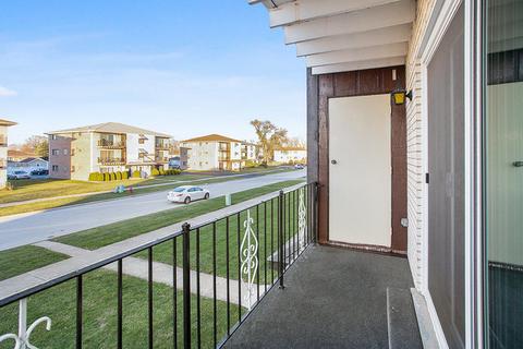 7337 W 85th Pl #2B, Bridgeview, IL 60455 photo 12