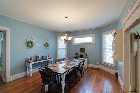 504 E Olive St, Bloomington, IL 61701 photo 9