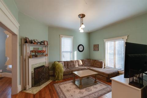 504 E Olive St, Bloomington, IL 61701 photo 5