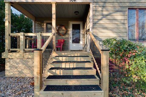 504 E Olive St, Bloomington, IL 61701 photo 2