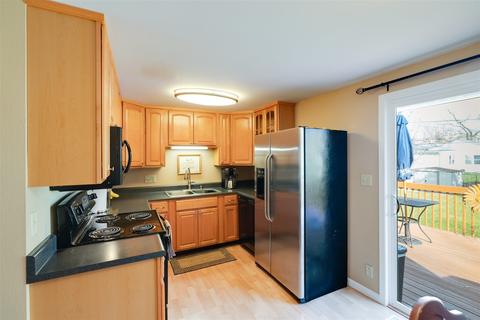1231 Rutledge Rd, Bloomington, IL 61704 photo 9