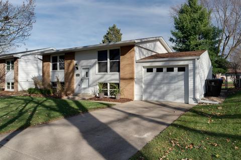 1231 Rutledge Rd, Bloomington, IL 61704 photo 2