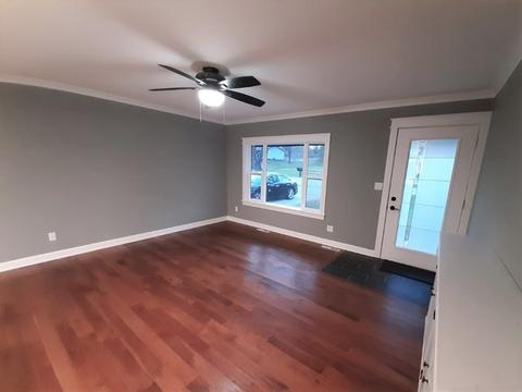 703 W Florence St, Mchenry, IL 60051 photo 11