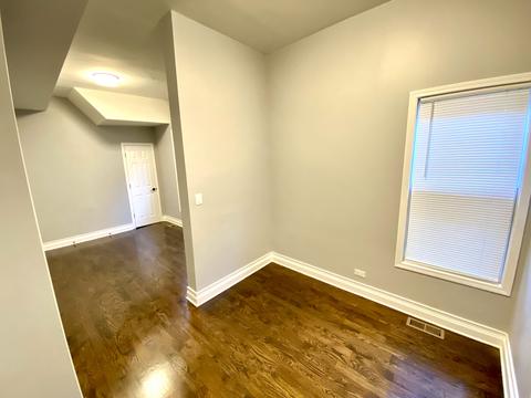 632 E 88th Pl, Chicago, IL 60619 photo 7