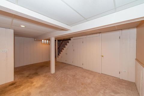 721 Algona Ave, Elgin, IL 60120 photo 21