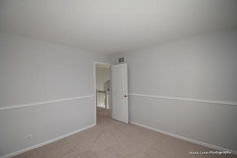 938 Mesa Dr, Elgin, IL 60123 photo 21