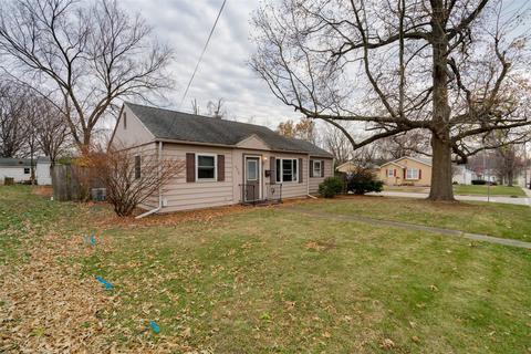 408 S Linden St, Normal, IL 61761 photo 2