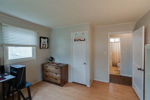 408 S Linden St, Normal, IL 61761 photo 18