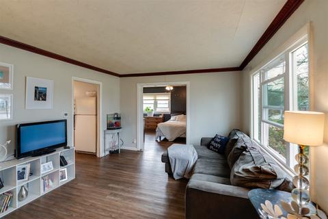 408 S Linden St, Normal, IL 61761 photo 14