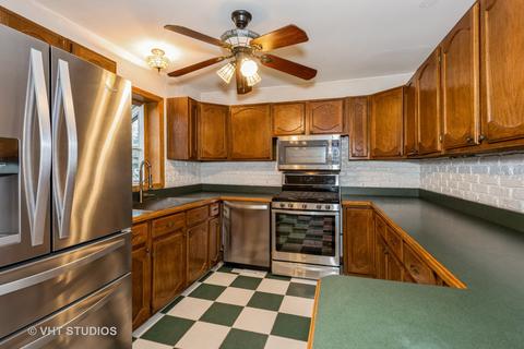 635 W Stearns Rd, Bartlett, IL 60103 photo 5