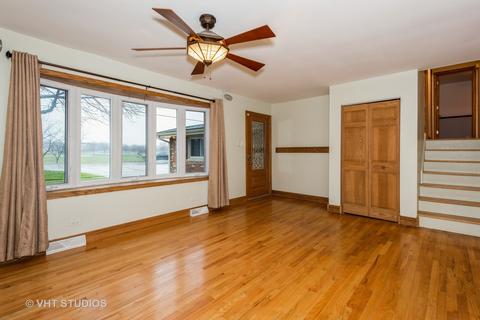 635 W Stearns Rd, Bartlett, IL 60103 photo 4