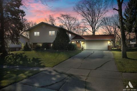 575 Frederick Ln, Hoffman Estates, IL 60169 photo 1