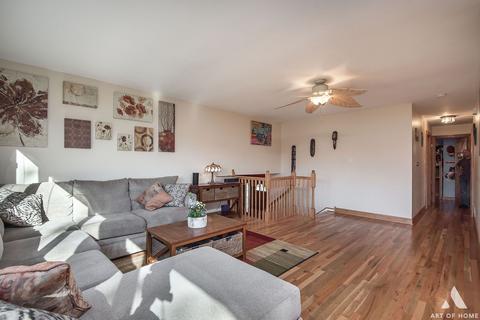 575 Frederick Ln, Hoffman Estates, IL 60169 photo 5