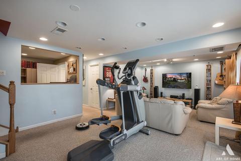 575 Frederick Ln, Hoffman Estates, IL 60169 photo 21