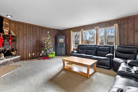 4502 W Shore Dr, Mchenry, IL 60050 photo 15