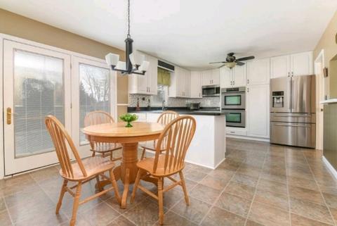 811 Mayfair Ln, Algonquin, IL 60102 photo 6