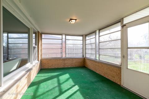 765 Mark Ave, Des Plaines, IL 60016 photo 6