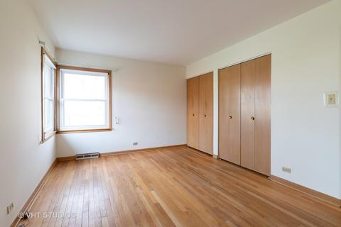 765 Mark Ave, Des Plaines, IL 60016 photo 8