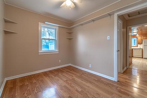 14501 Spaulding Ave, Midlothian, IL 60445 photo 9