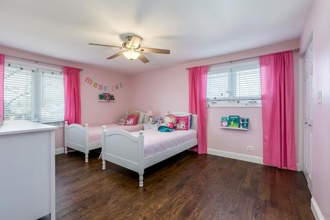 967 Marshall Dr, Des Plaines, IL 60016 photo 26
