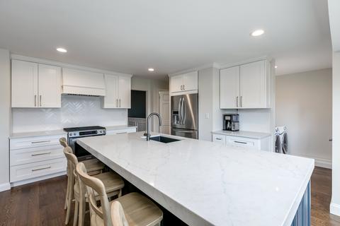 967 Marshall Dr, Des Plaines, IL 60016 photo 11