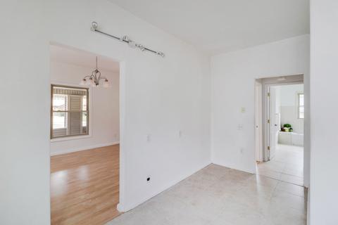 1001 S Linden St, Normal, IL 61761 photo 26