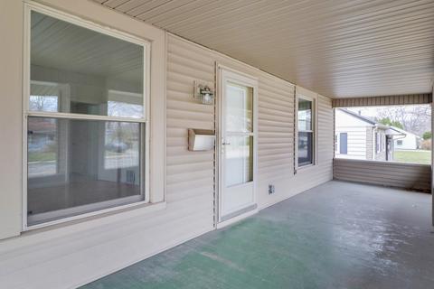 1001 S Linden St, Normal, IL 61761 photo 27