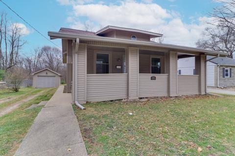 1001 S Linden St, Normal, IL 61761 photo 1