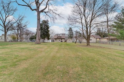 1001 S Linden St, Normal, IL 61761 photo 2
